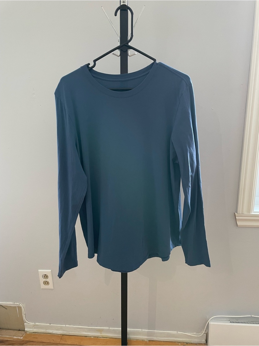 lululemon athletica Long-Sleeve Crew Tee in Slate Blue